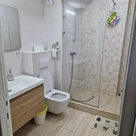 Sur La Apartment